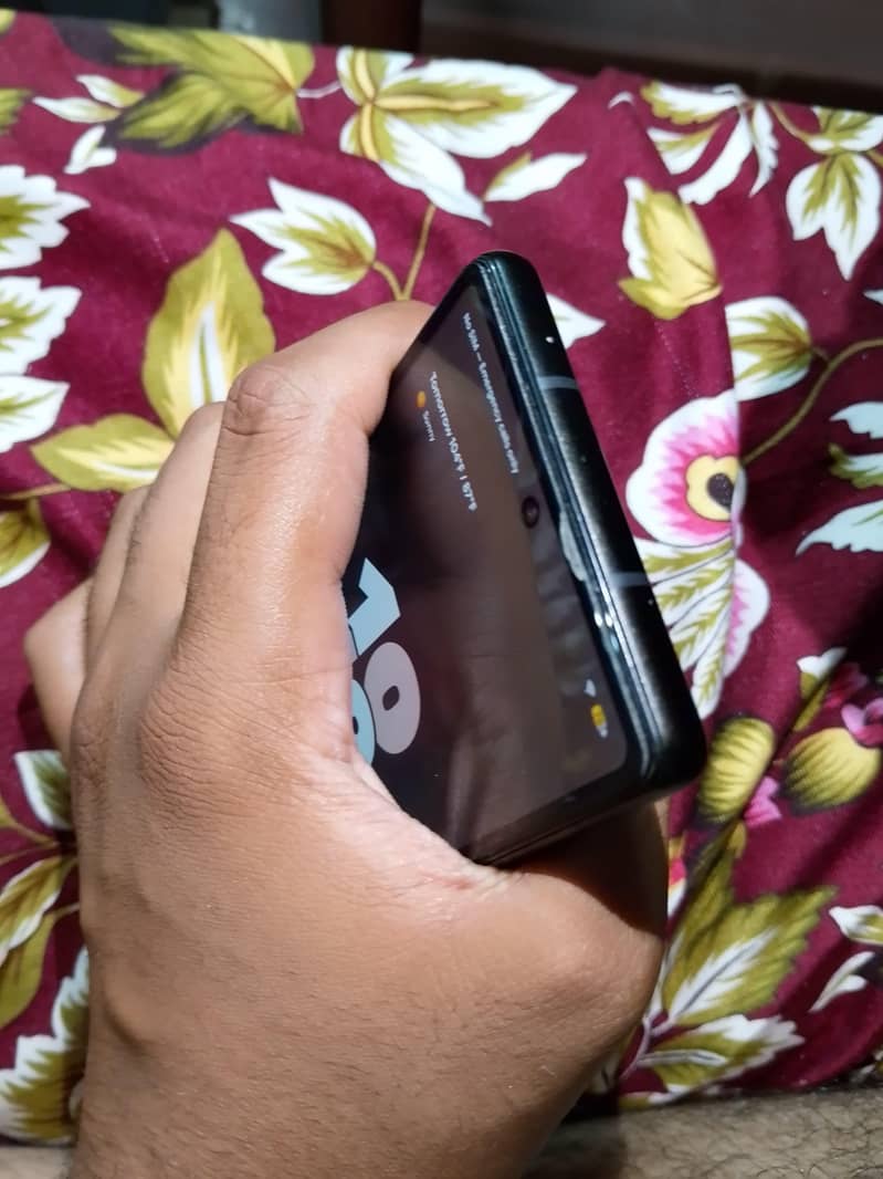 Google Pixel 6a 4