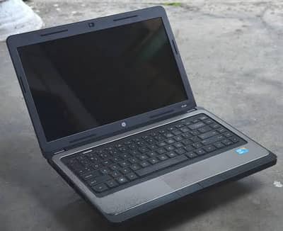 HP CORE i3 4GB 500GB ONLY 13K