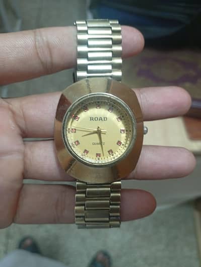ROAD Quartz Watch | Metal Chain | Excellent Condition