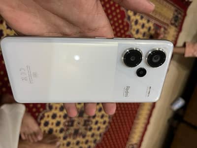 Xiaomi Redmi Note 13 Pro Plus