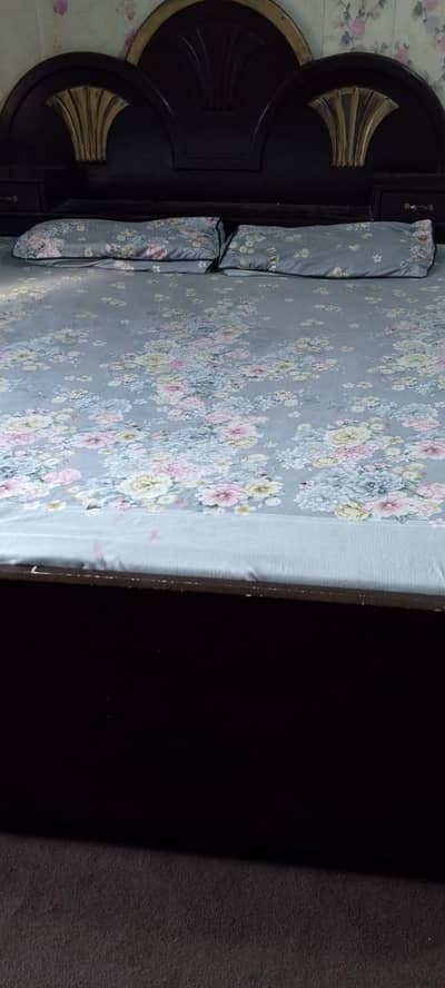 Double Bed