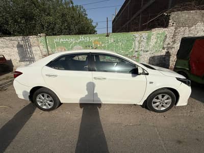 Toyota Corolla Altis 2015