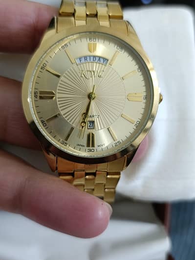 Watch golden colour