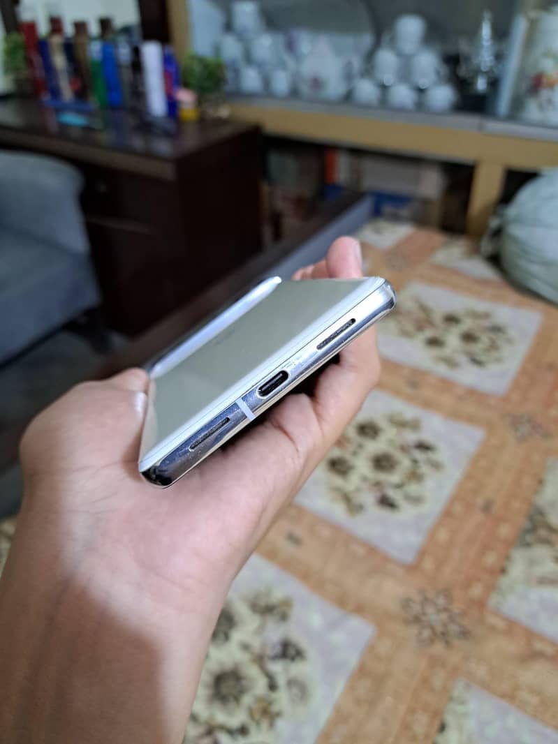 Google Pixel 7 Pro 4