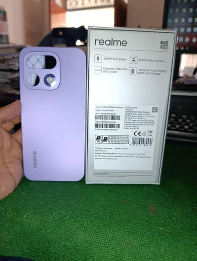 Realme 16 Pro 12/512 storage in open-box new condition 10/10 original.