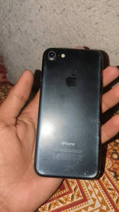 Apple iPhone 7
