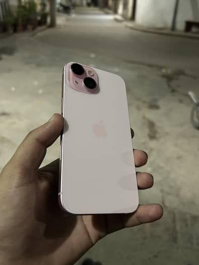 Apple iPhone 15