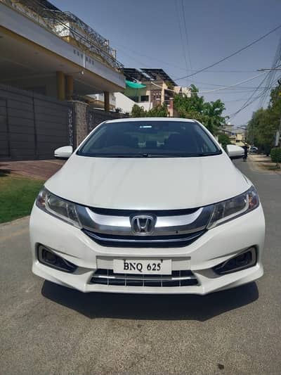 Honda Grace Hybrid 2015
