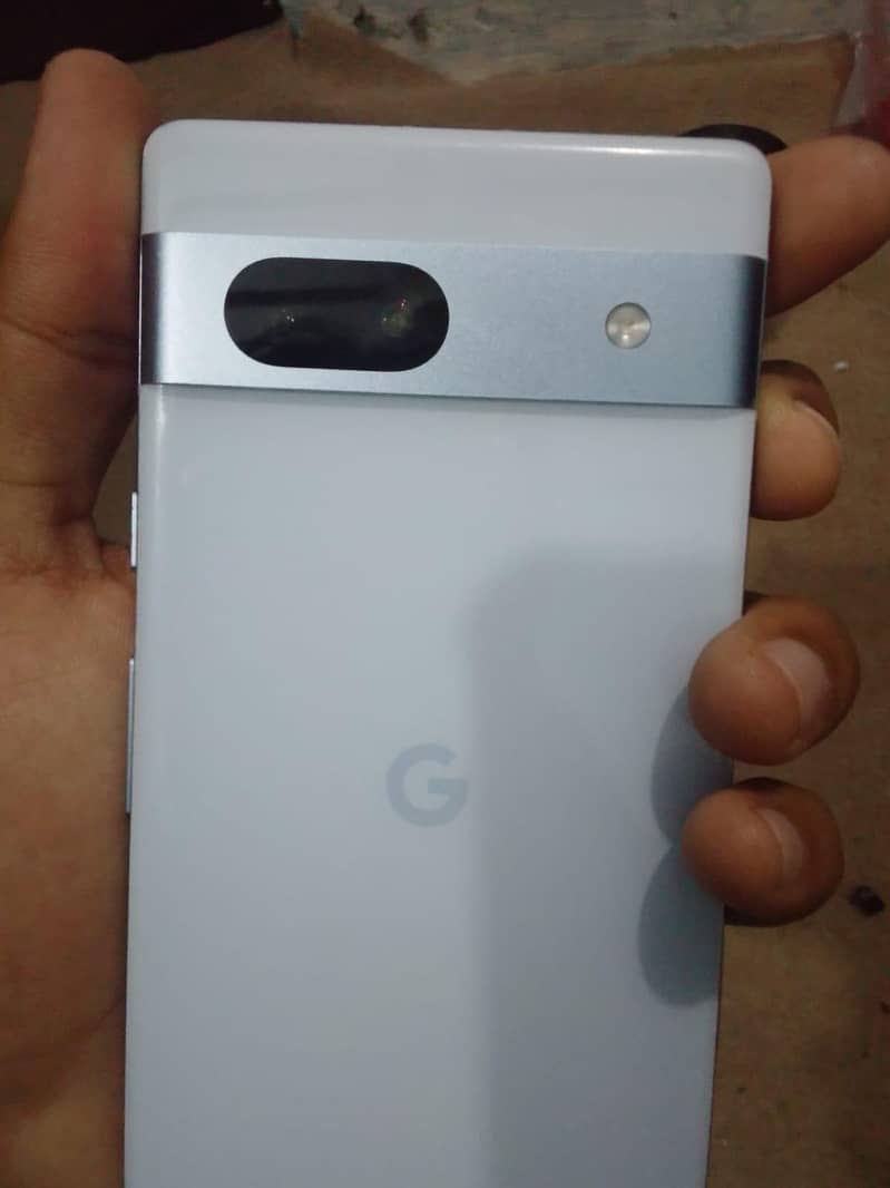 Google Pixel 7a 1