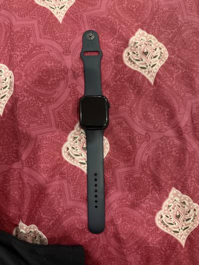 Apple watch series 8 with box charger