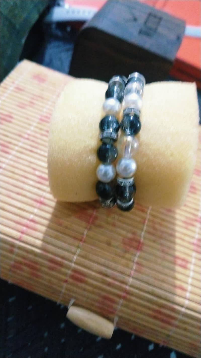 bracelets 10