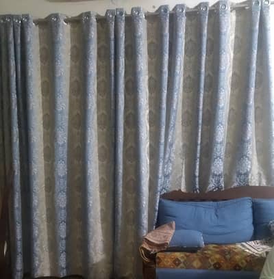 Everlasting wooden sofa. very good condition