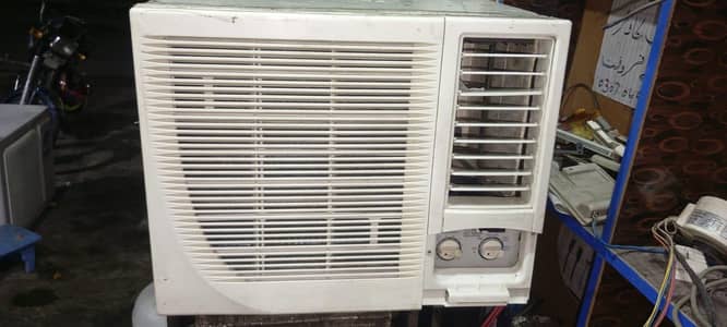 pona ton window ac 0324/044/0015