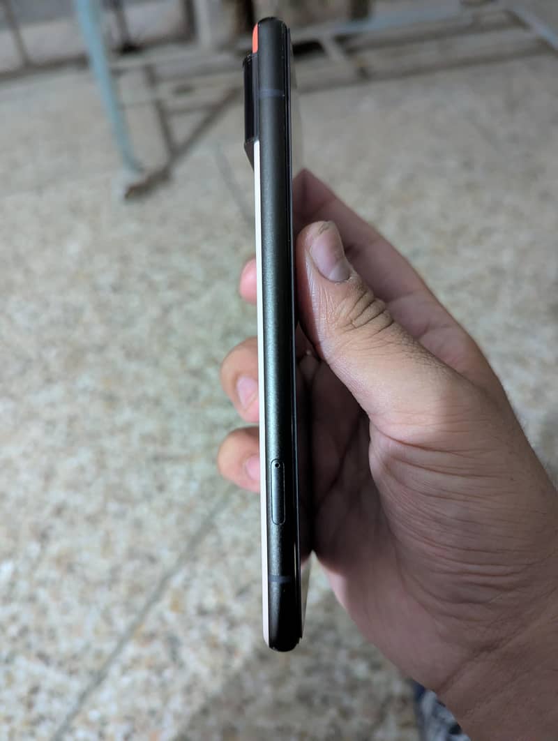 Google Pixel 6 0