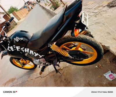 Yamaha ybr g 2017