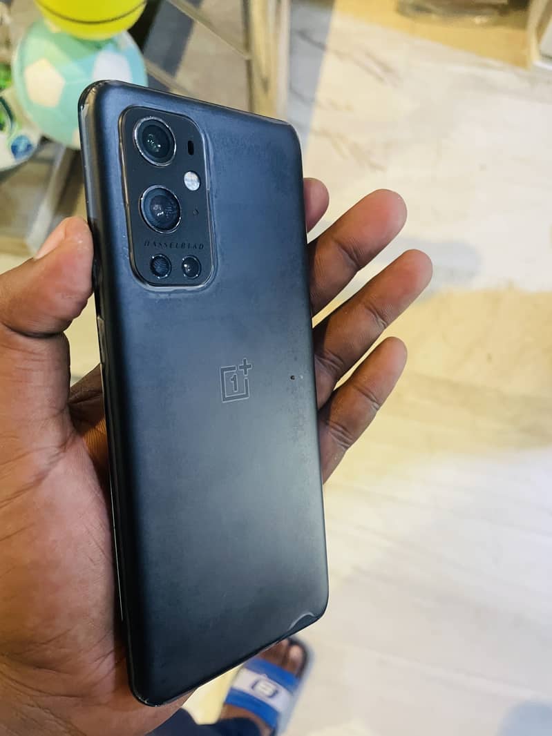 One Plus 9 Pro 0