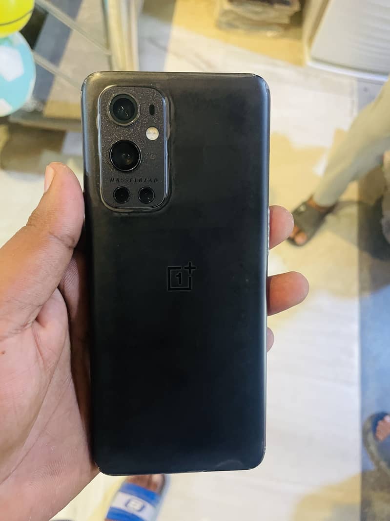 One Plus 9 Pro 7