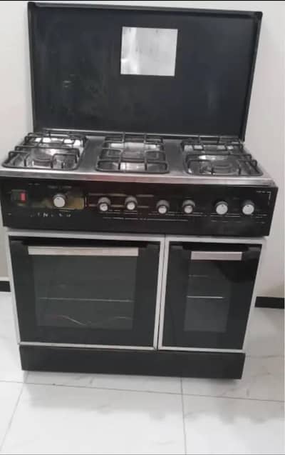SINGER 5 BURNER and oven