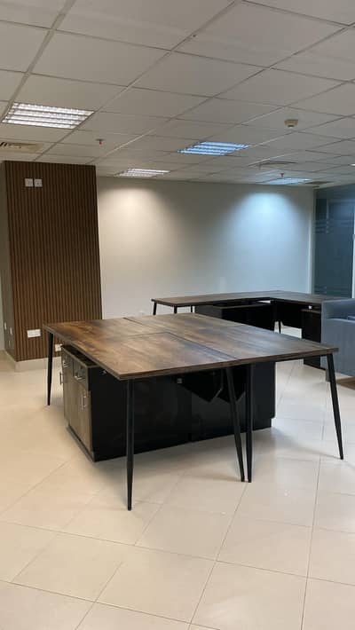 7 Brand New Office Workstations
