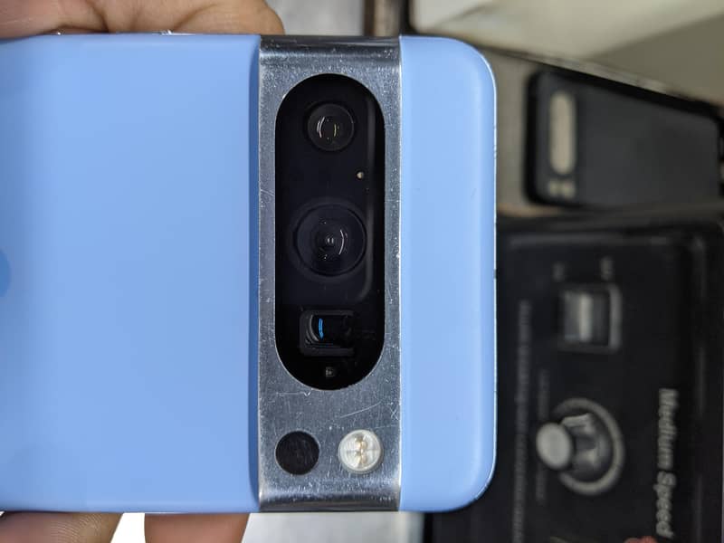 Google Pixel 8 Pro 4