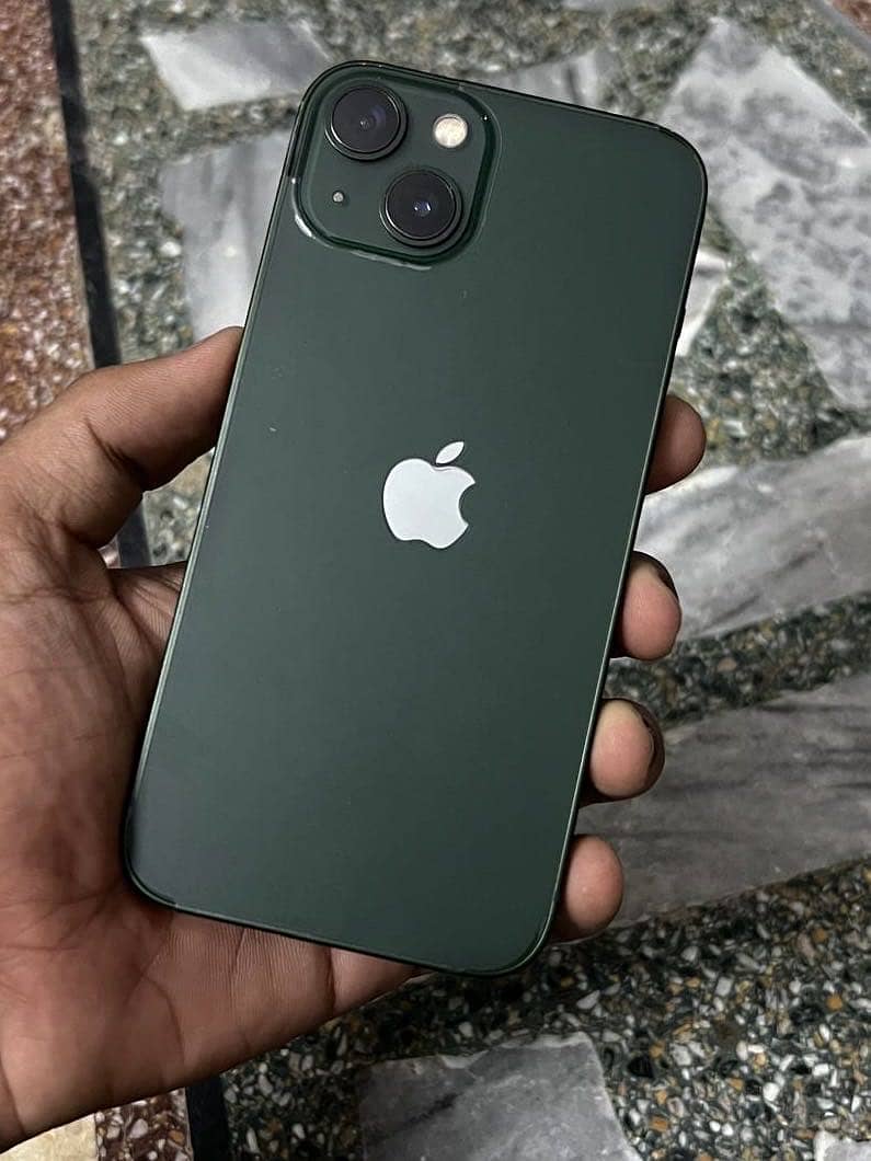 Apple iPhone 13 mini 4