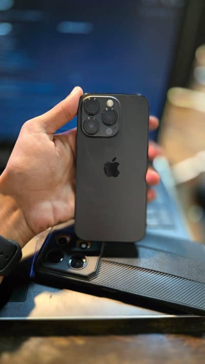 Apple iPhone 14 Pro 92 Health