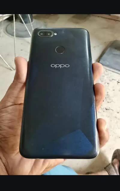 OPPO A12