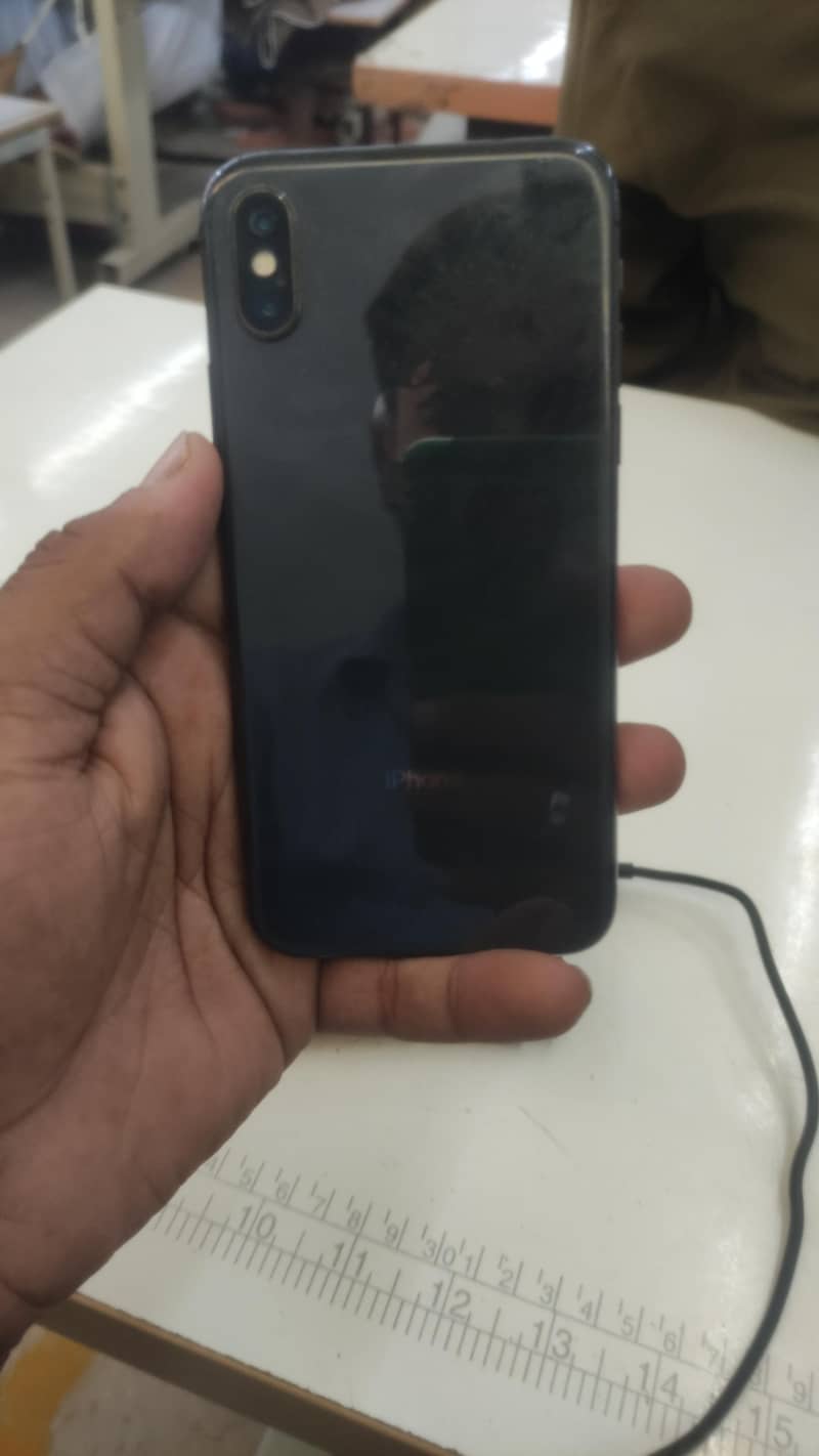 Apple iPhone X 1