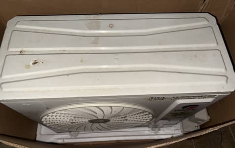 Gree 1 Ton Inverter Split AC | 1 Year Used | Warranty Available
