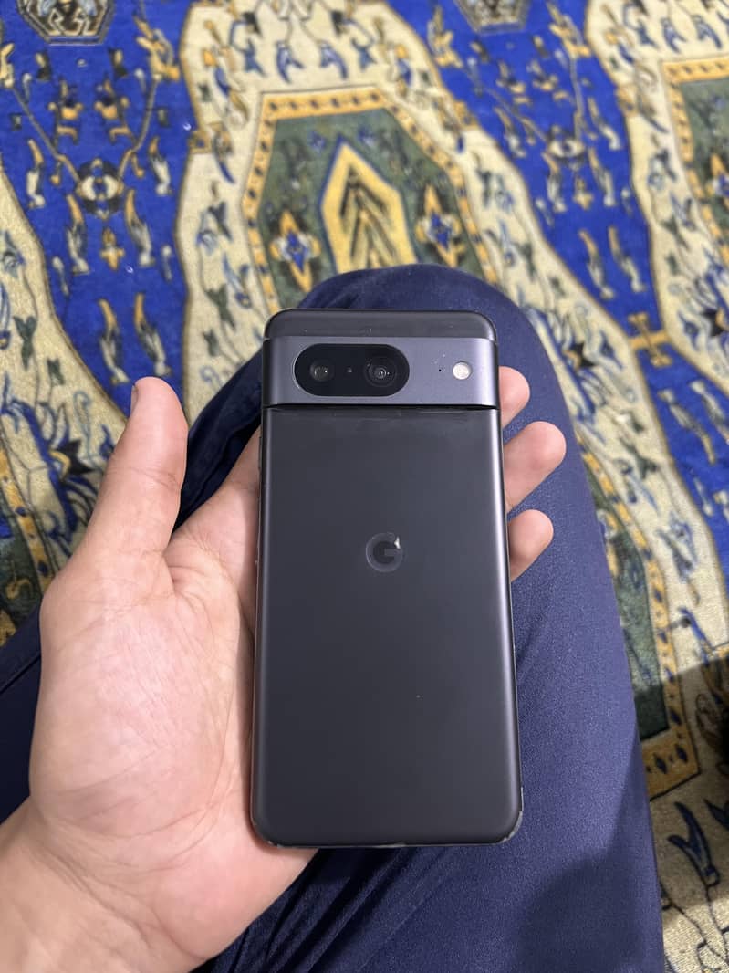 Google Pixel 8 5