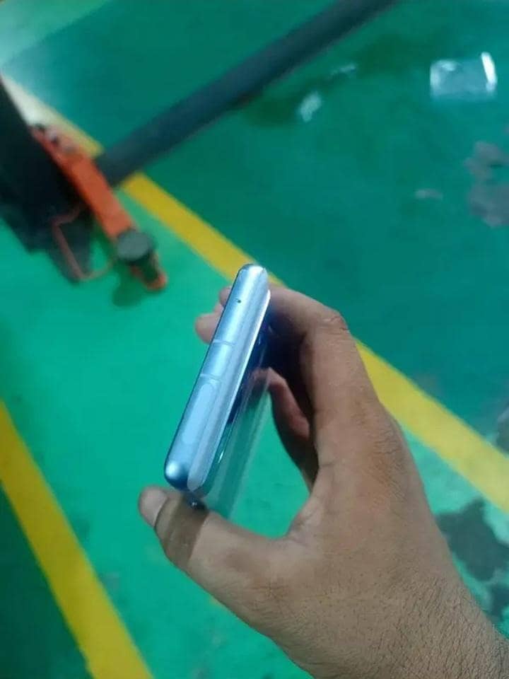 Google Pixel 7a 5