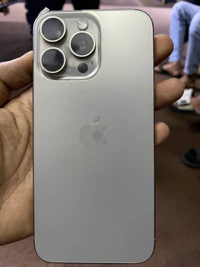 Apple iPhone 15 Pro Max sim time available