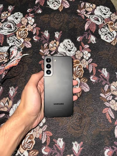 Samsung Mobile S22 8/128