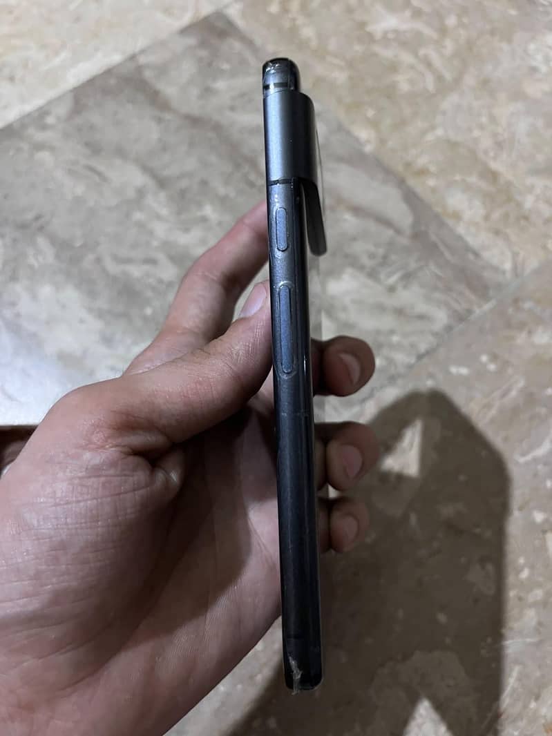 Google Pixel 8 1