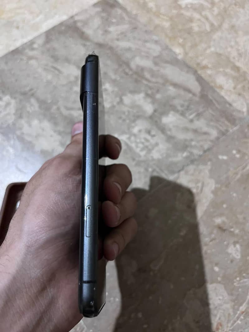 Google Pixel 8 3