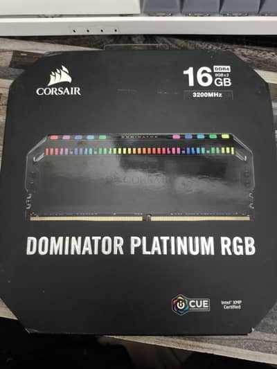 CORSAIR DOMINATOR PLATINUM RGB 8X2 16GB DDR4