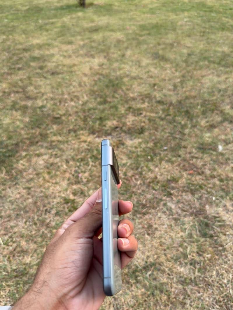 Google Pixel 8 3