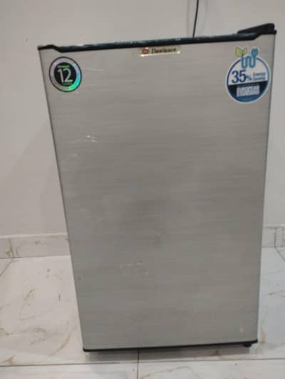 Small Frige 10/10 condition
