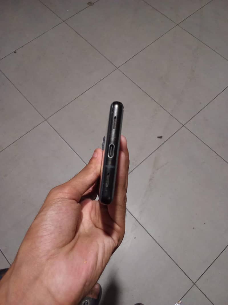 google pixel 6a 5