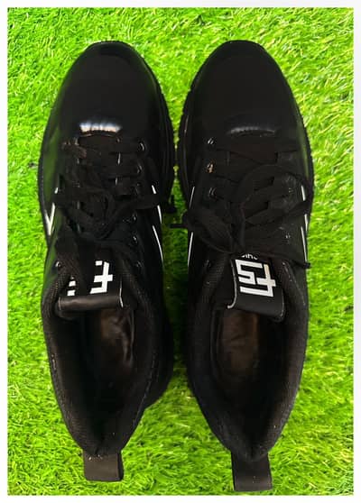 Fashion Branded Shoes