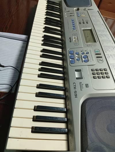 electric organ