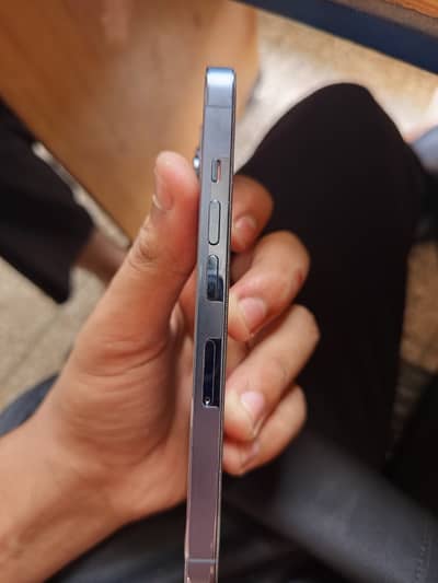 Apple iPhone 13 Pro