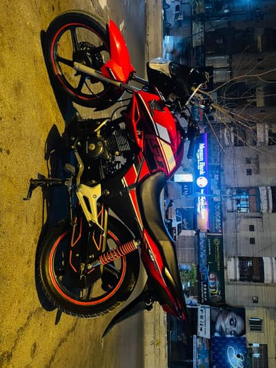 HONDA CB150F