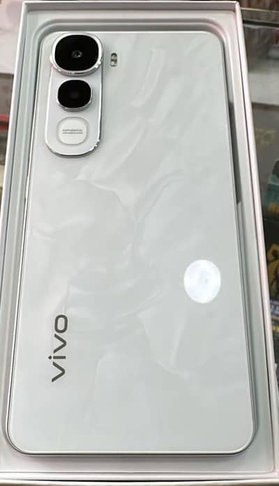 Vivo Y400