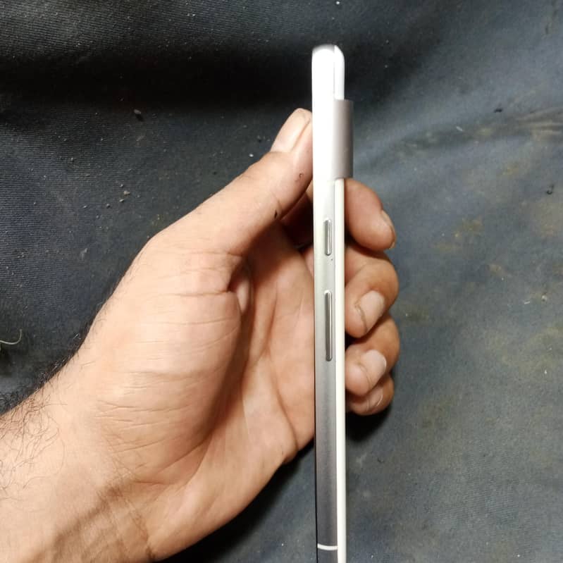 Google Pixel 7 2