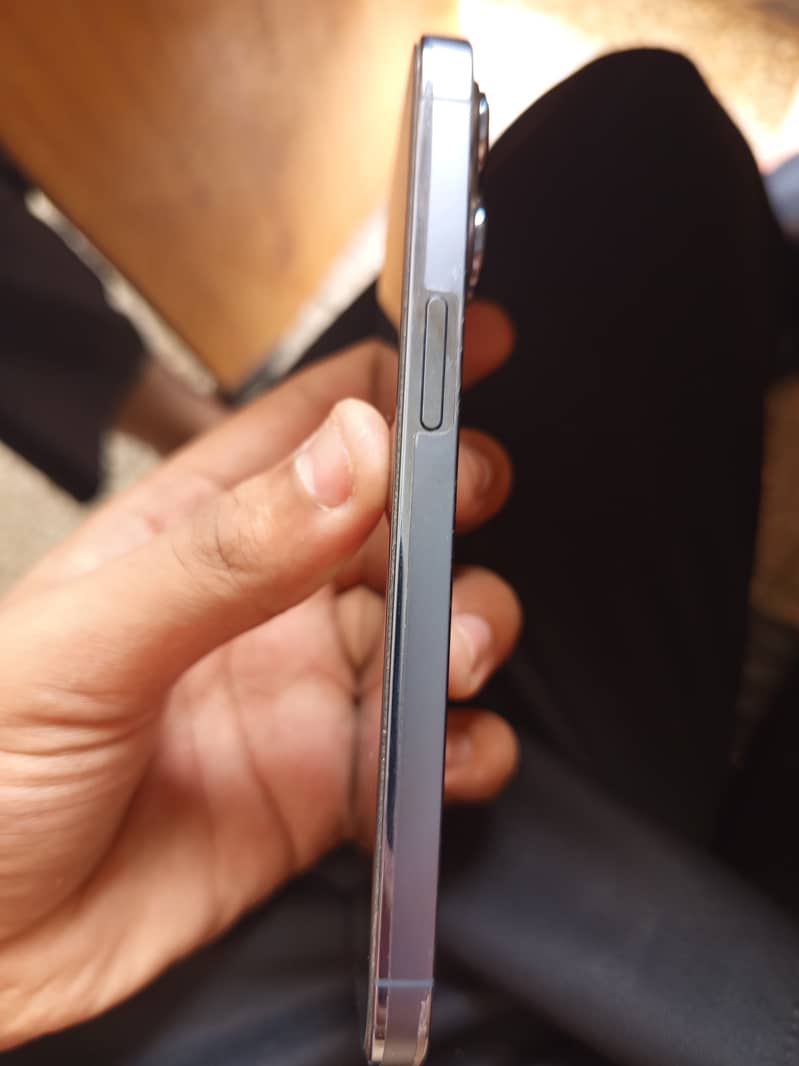 iPhone 13 Pro 3