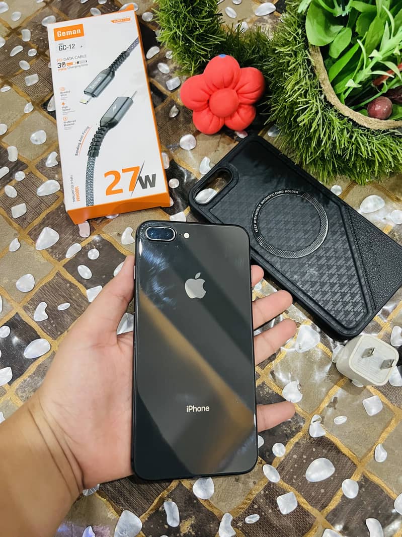 Apple iPhone 8 Plus 16