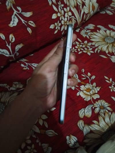 Vivo Y21