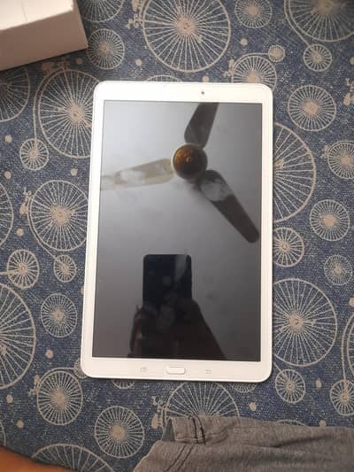 Samsung Galaxy Tab E