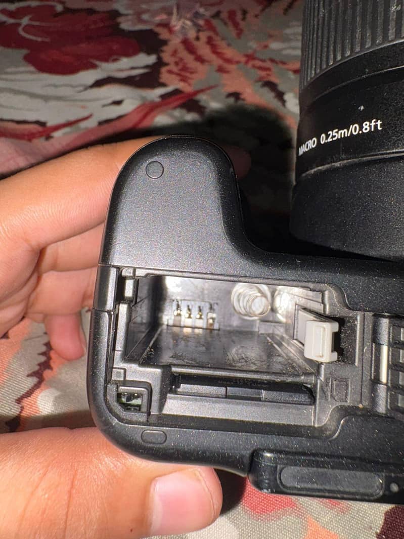 Canon Eos 200D 5